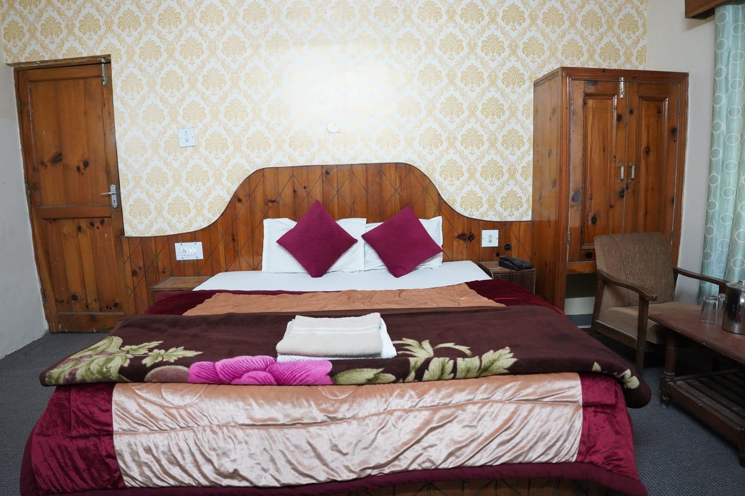 Hotel Prince - Manali (Himachal Pradesh) — Photos 3